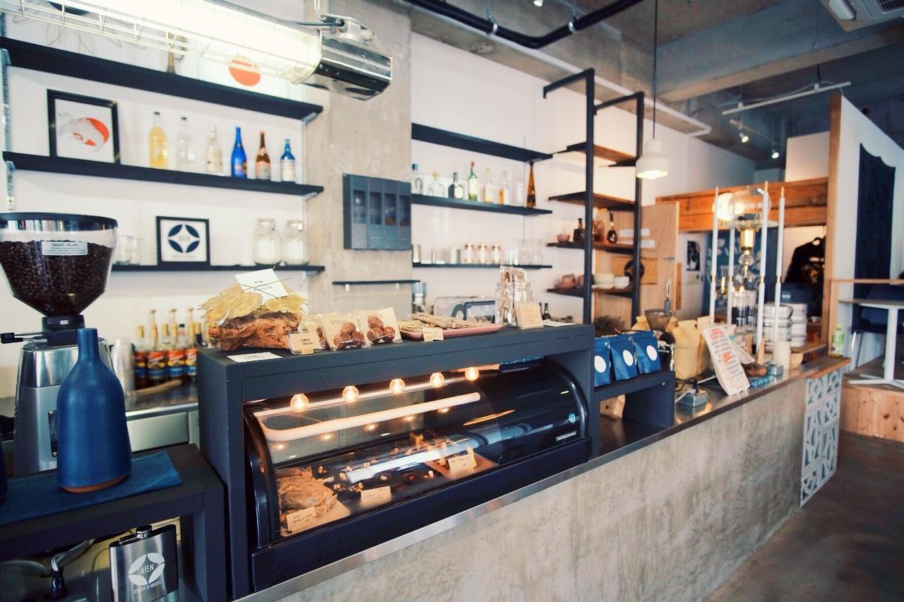 Aien Coffee & Hostel Тятан Экстерьер фото