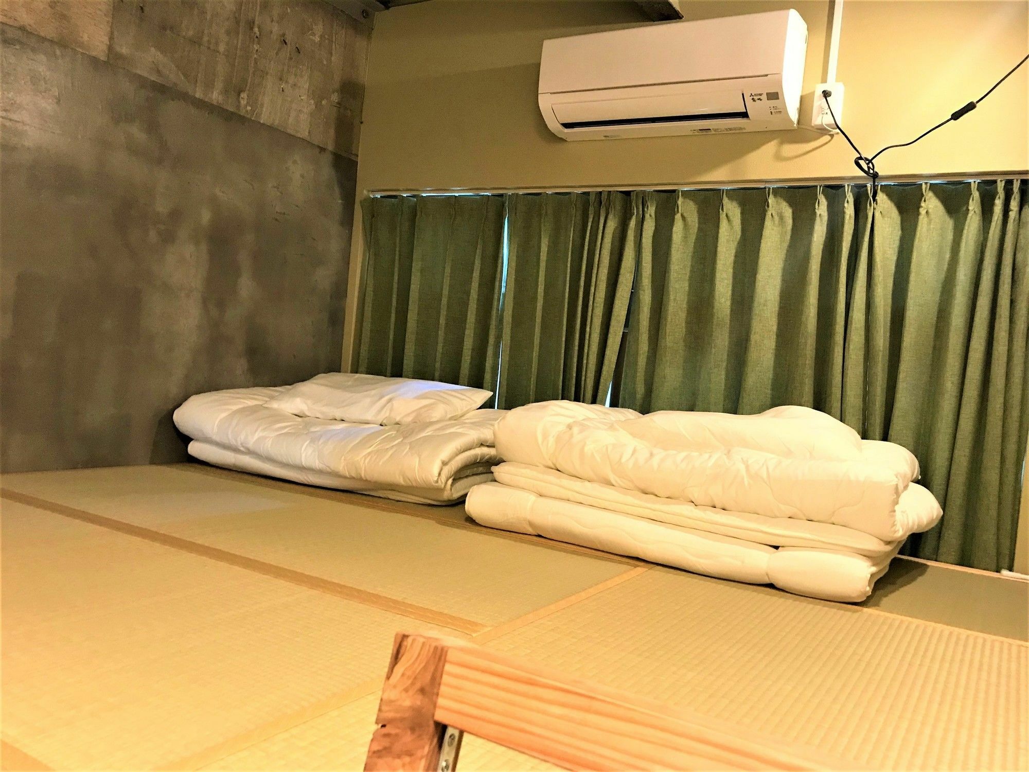 Aien Coffee & Hostel Тятан Экстерьер фото